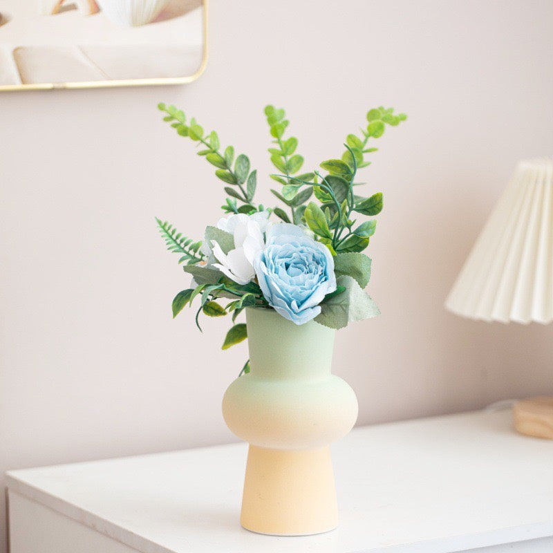 Handmade Ceramic Gradient Vase, Dopamine Geometric Matte Flower